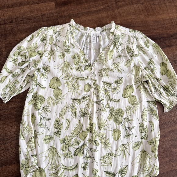 Joie Floral Peasant Blouse in Green & White – Size S - Picture 3 of 10